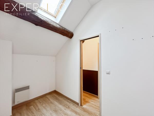 Breux-Jouy (91650) Charmante maisonnette au calme – Centre village, 1 chambre + bureau, extérieur 21 m²
