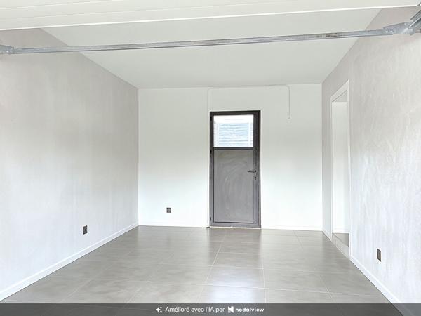 SUPERBE MAISON CONTEMPORAINE 4 chambres AVEC PISCINE - 146m²