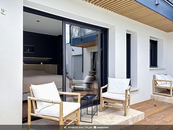 SUPERBE MAISON CONTEMPORAINE 4 chambres AVEC PISCINE - 146m²