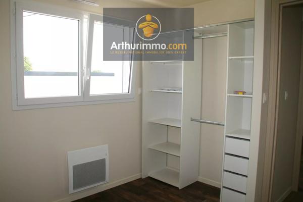 Location                                                      Maison
                        
                     4 pièces                      80 m2                     à La Croix-Helléan