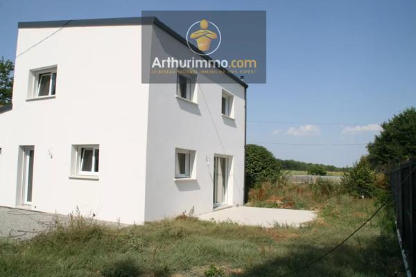 Location                                                      Maison
                        
                     4 pièces                      80 m2                     à La Croix-Helléan