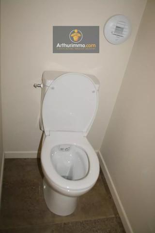 Location                                                      Maison
                        
                     4 pièces                      80 m2                     à La Croix-Helléan