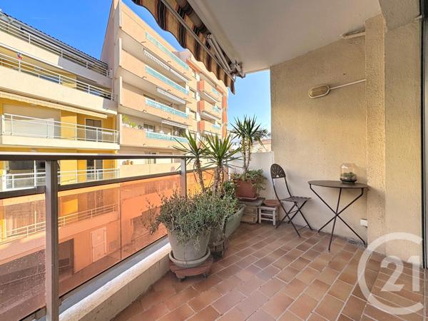 Appartement F2 à vendre  2 pièces - 49,33 m2 ST RAPHAEL - 83