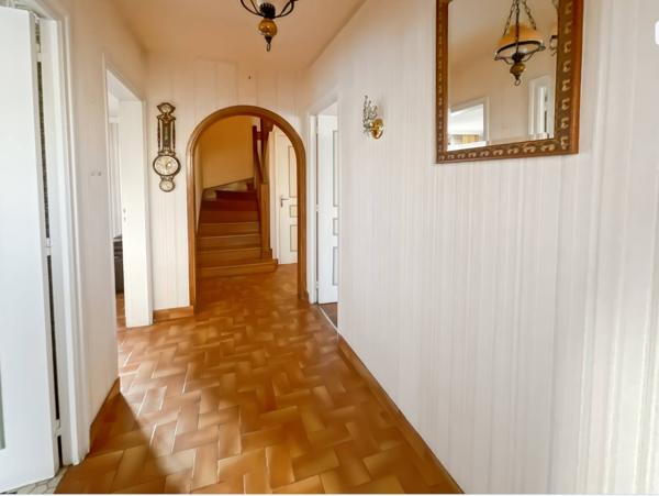 Vannes (56000) Maison familiale avec fort potentiel- Nord de Vannes