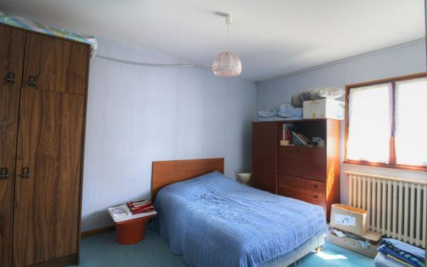 Maison à vendre    9 pièces •  Saint-Maurice-sur-Aveyron