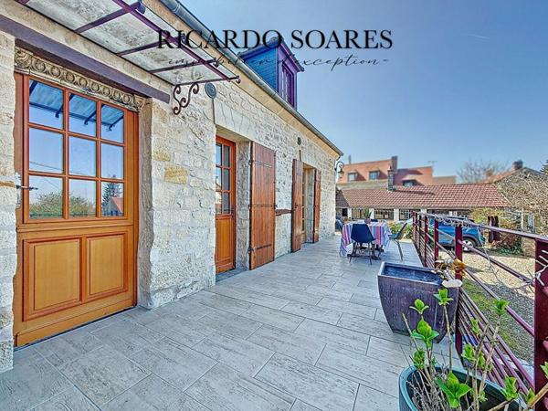 LONGÈRE RÉNOVÉE EN 2016 / 160m2 AU SOL / 3 CHAMBRES / SEJOUR 45m2 / GARAGE / TERRAIN 1015m2