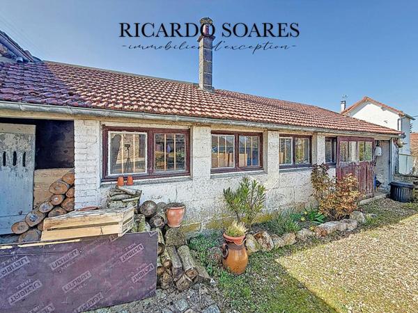 LONGÈRE RÉNOVÉE EN 2016 / 160m2 AU SOL / 3 CHAMBRES / SEJOUR 45m2 / GARAGE / TERRAIN 1015m2