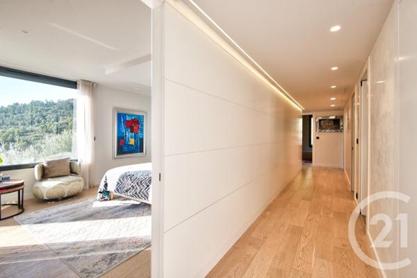 Maison à vendre  6 pièces - 272 m2 EZE - 06