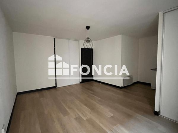 Location Appartement 3 pièces 51.3 m² - 9 RUE D'AUSTERLITZ Toulouse 31000