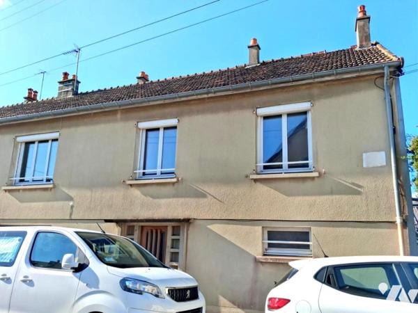 MAISON EQUEURDREVILLE 3 CHAMBRES + GARAGE + JARDIN
