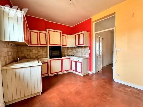 MAISON DE VILLAGE
