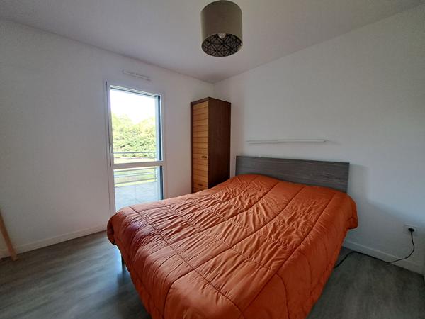 APPARTEMENT T3 centre ville des herbiers 70m2