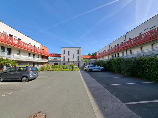 APPARTEMENT T3 centre ville des herbiers 70m2