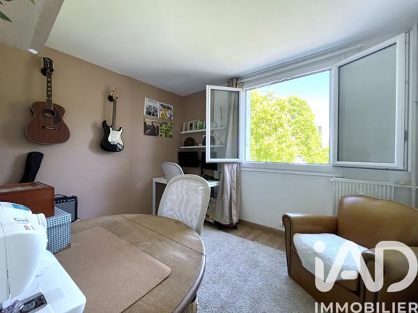 Appartement à vendre 4 pièces 74 m² Saint-Ouen-l'Aumône