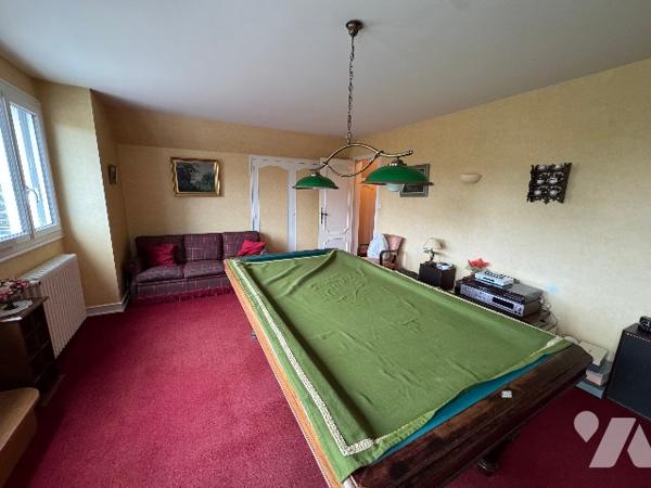 SAINT GERMAIN DU CORBEIS : maison à usage d'habitation (217m²)