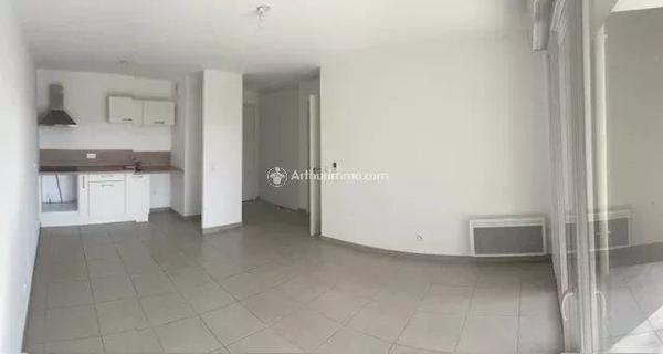 Vente Appartement 3 pièces 58 m2 à Hyères