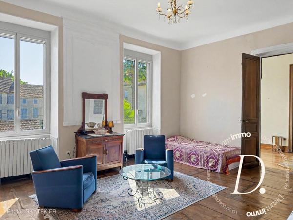 HÔTEL PARTICULIER AVEC JARDIN INTÉRIEUR – PLAISANCE-DU-GERS