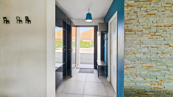 Maison contemporaine avec double garage et prestations de qualité à vendre 6 pièces MOMERES (65)