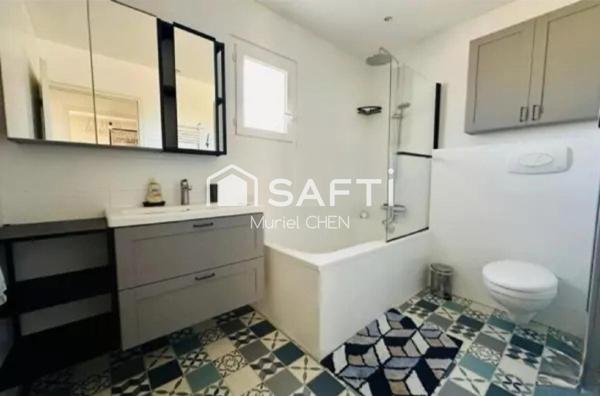 AUBORD, villa 157 m2, terrain arboré piscine