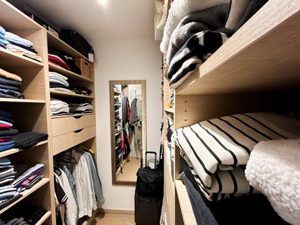 Maison à vendre    7 pièces •  Saint-Hilaire-de-Brethmas