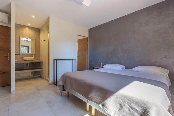 Domaine viticole & Villa contemporaine - Art de vivre en Provence Mazan