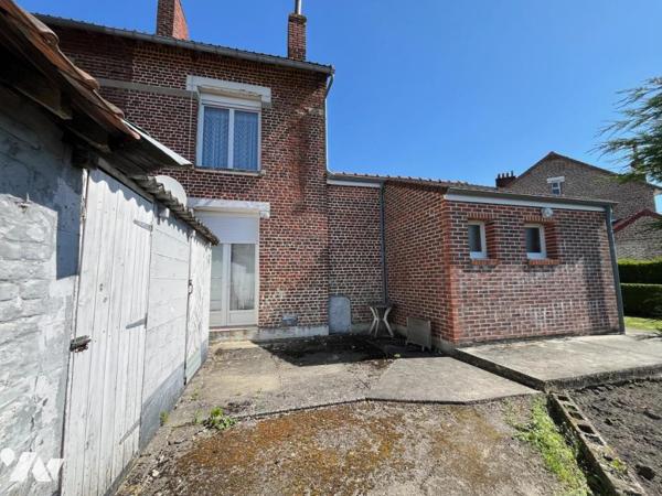EN EXCLUSIVITE - LILLERS - Maison semi individuelle - 85 m² habitables 
