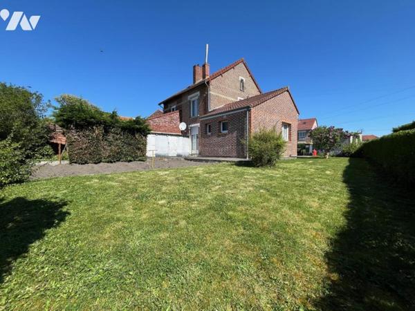EN EXCLUSIVITE - LILLERS - Maison semi individuelle - 85 m² habitables 