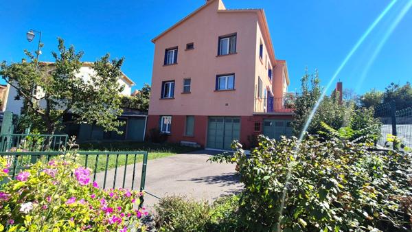 Maison à vendre 7 pièces, garage et jardin, RIA SIRACH (66)