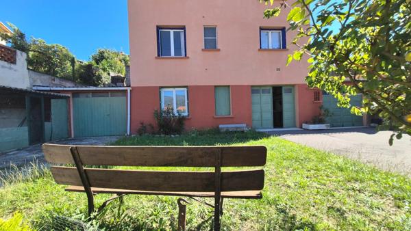 Maison à vendre 7 pièces, garage et jardin, RIA SIRACH (66)