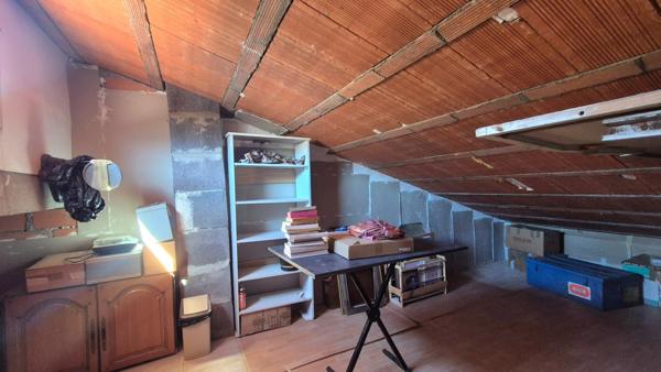 Maison à vendre 7 pièces, garage et jardin, RIA SIRACH (66)