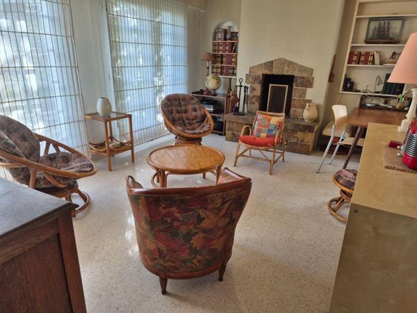 Maison individuelle à vendre à Saint-Pol-de-Léon dans le Finistère (29250), ref : 29104-MAIS1117