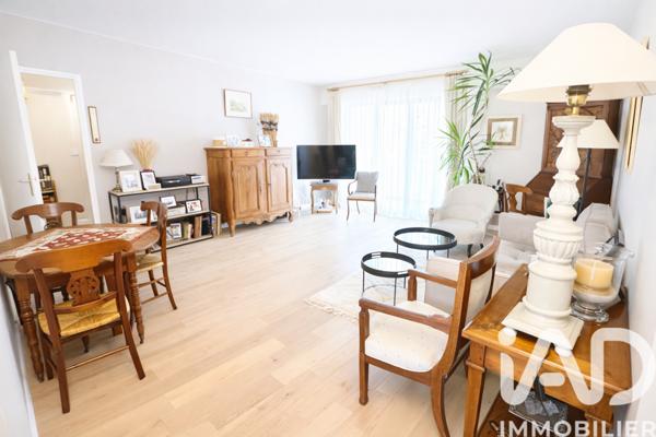 Appartement à vendre 4 pièces 84 m² Courbevoie