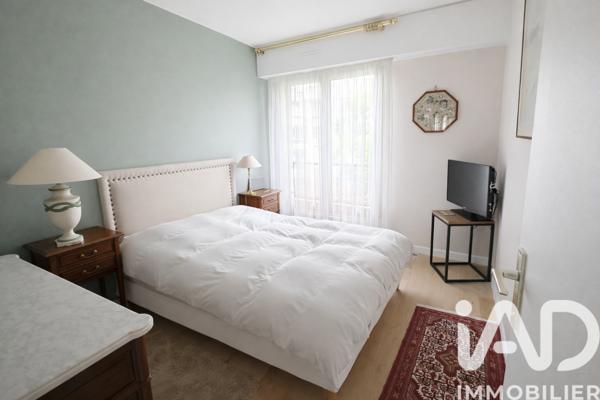 Appartement à vendre 4 pièces 84 m² Courbevoie