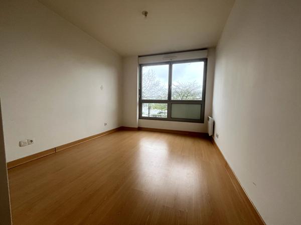Proche Base navale, Appartement T2 de 47 m².