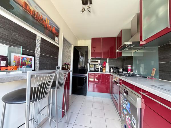 EXCLUSIVITÉ - MAISON INDIVIDUELLE DE 5 PIECES A VENDRE A PLAISIR