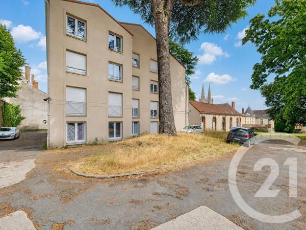 Appartement Studio à vendre  1 pièce - 25,34 m 2   CHOLET  - 49