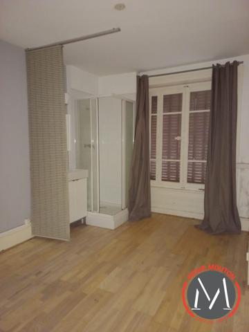 LOCATION LOCAL COMMERCIAL 80m2
