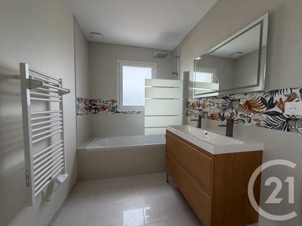 Maison à vendre  6 pièces - 112 m 2   TREILLIERES  - 44