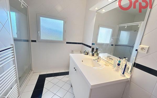 Maison à vendre    5 pièces •  Olonne-sur-Mer