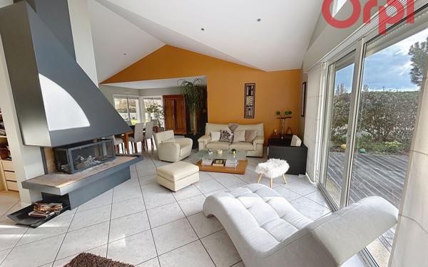 Maison à vendre    5 pièces •  Olonne-sur-Mer