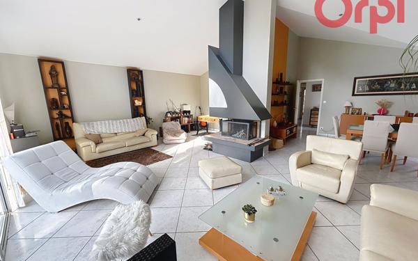 Maison à vendre    5 pièces •  Olonne-sur-Mer