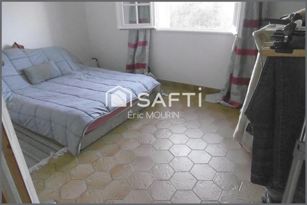 A saisir très belle maison avec un grand terrain.