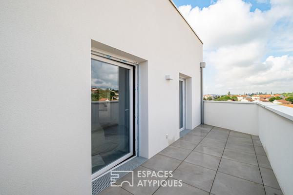 Toit terrasse à Corbas avec garage double