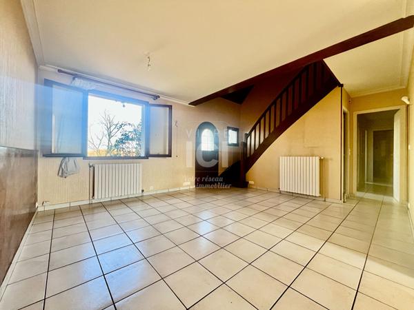 Maison mitoyenne - 60m² - 2 CHAMBRES