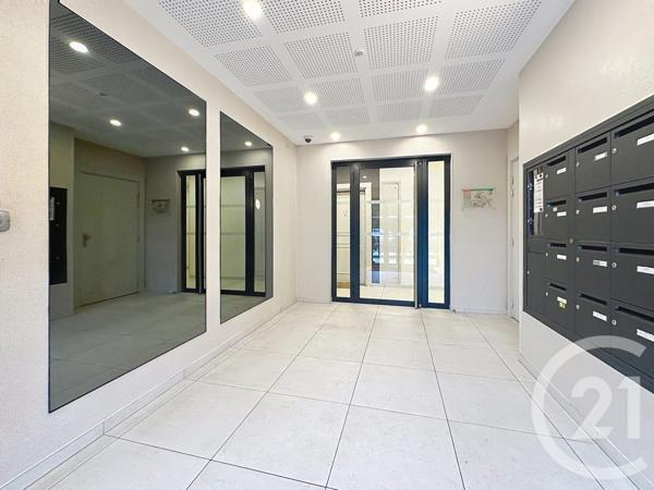 Appartement T3 à vendre  3 pièces - 66,06 m2 ST CYR L ECOLE - 78