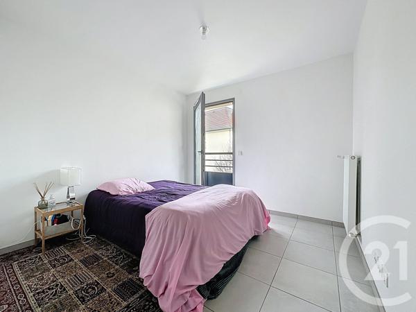 Appartement T3 à vendre  3 pièces - 66,06 m2 ST CYR L ECOLE - 78