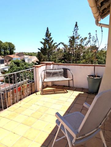 APPARTEMENT DE CHARME, T4 78M² AVEC TERRASSE 15M² , 5MN DES HALLES