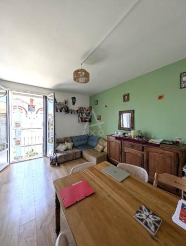 APPARTEMENT DE CHARME, T4 78M² AVEC TERRASSE 15M² , 5MN DES HALLES