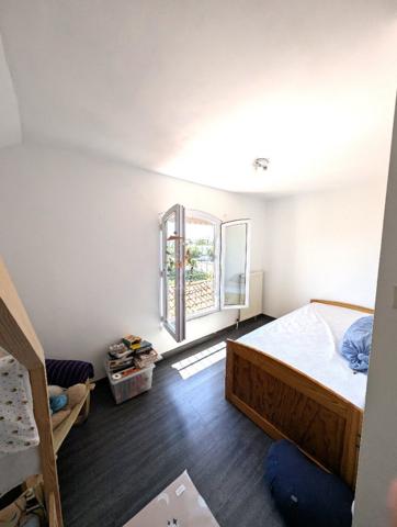 APPARTEMENT DE CHARME, T4 78M² AVEC TERRASSE 15M² , 5MN DES HALLES
