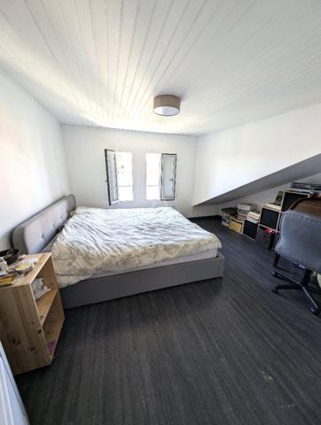 APPARTEMENT DE CHARME, T4 78M² AVEC TERRASSE 15M² , 5MN DES HALLES